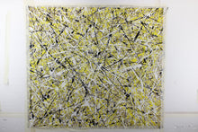 Carica l&#39;immagine nel visualizzatore di Gallery, quadro astratto di grandi dimensioni opera unica &quot;yellow black and white&quot; tela grezza, cm. 97x108
